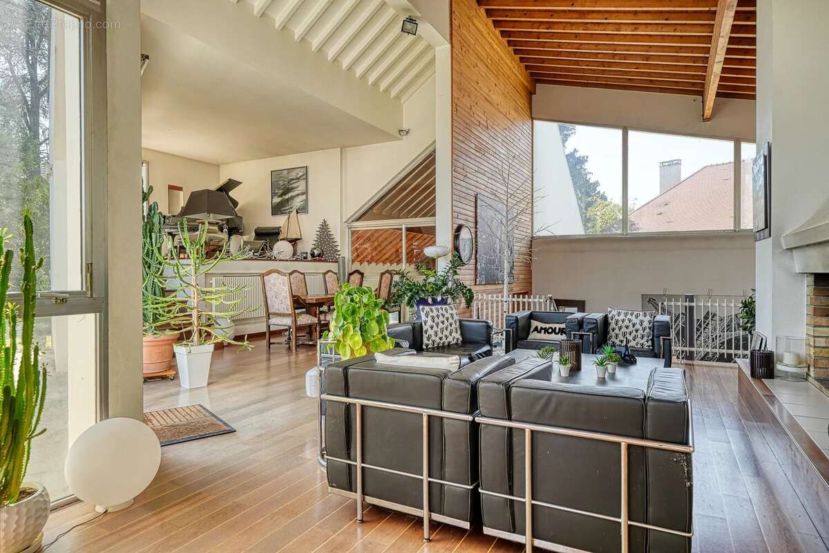 Maison à MONTLIGNON