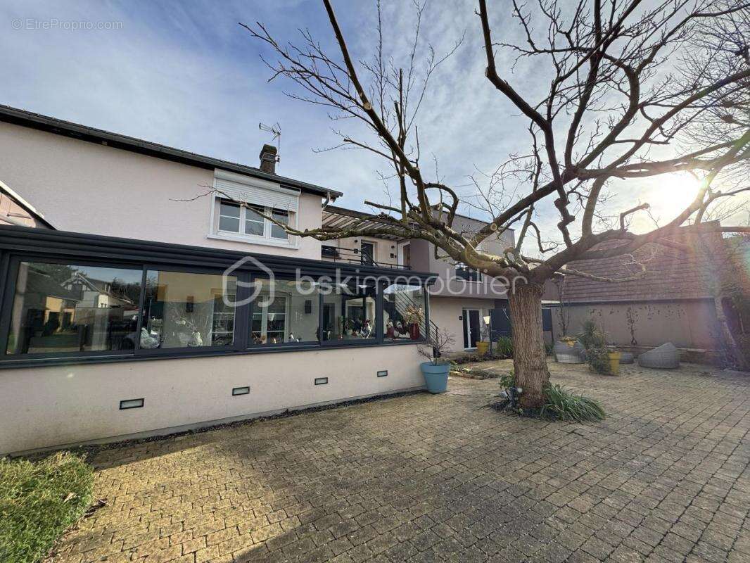 Commerce à ACQUIGNY