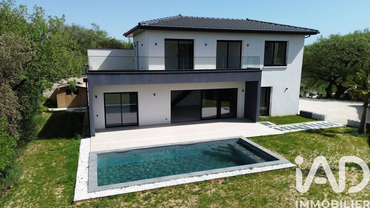 Photo 1 - Maison à MALATAVERNE