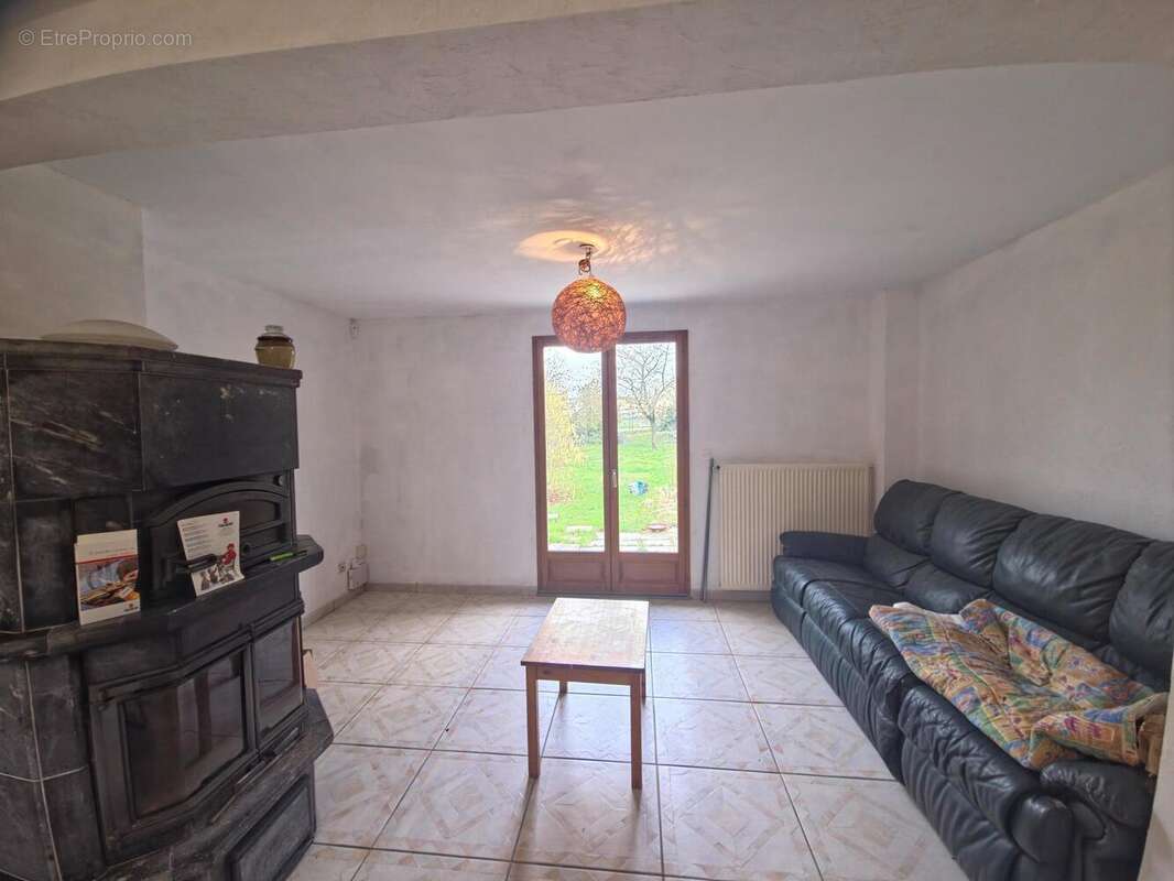 Photo 6 - Maison à ORGERUS