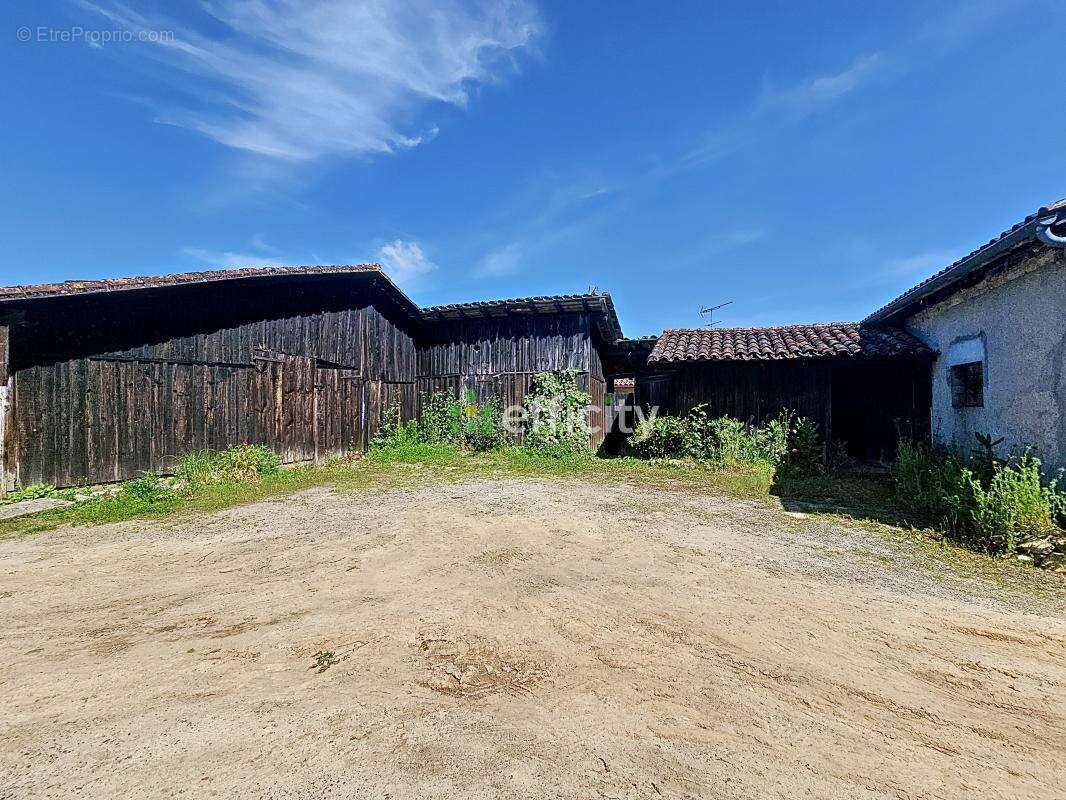 Maison à SAINT-JUSTIN