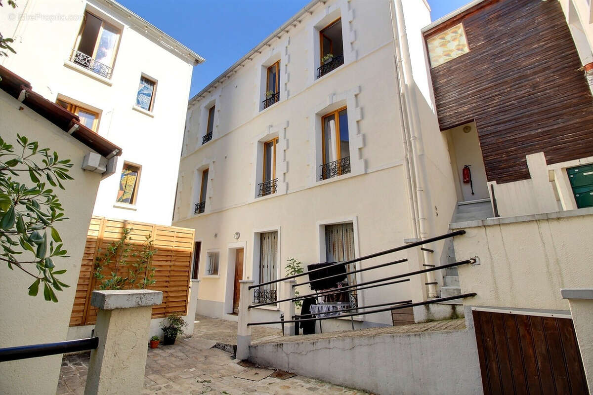 Appartement à MONTREUIL