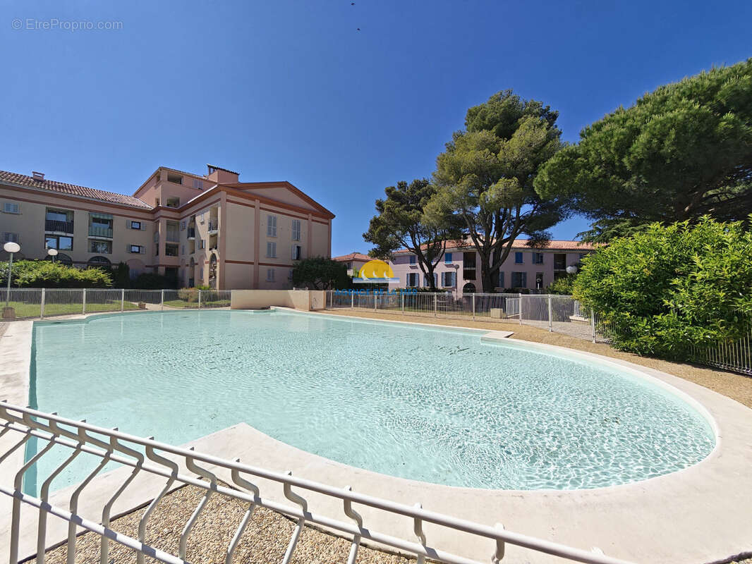 Appartement à FREJUS