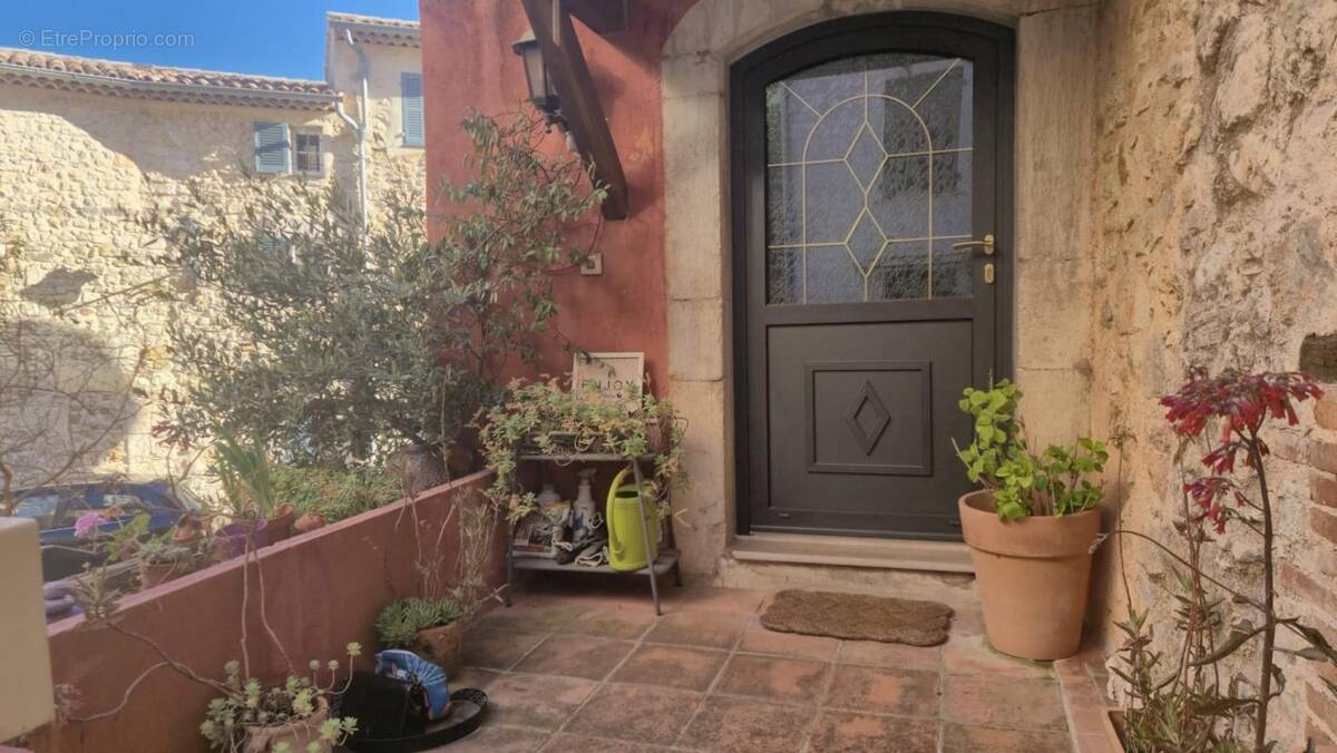 Maison à GRASSE