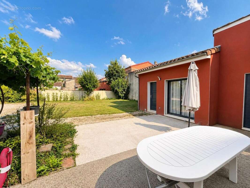 Maison 157 m² à Rabastens  - photo 8