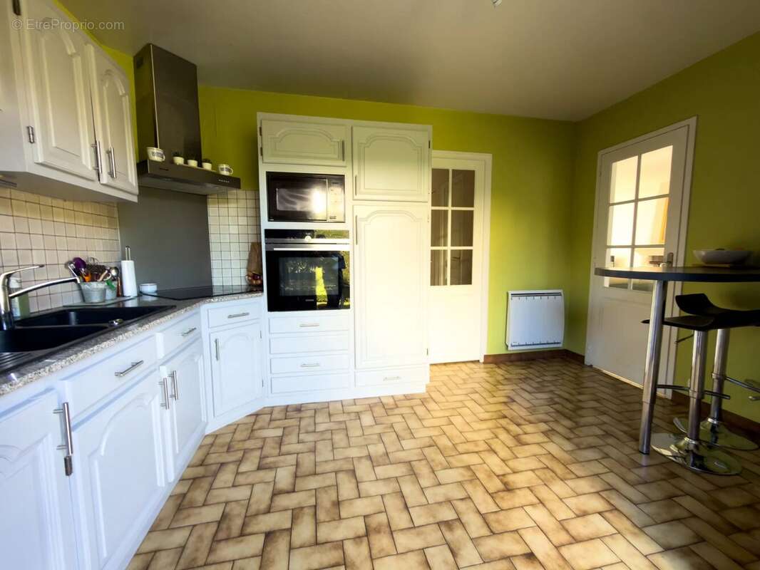 Maison à LES PAVILLONS-SOUS-BOIS