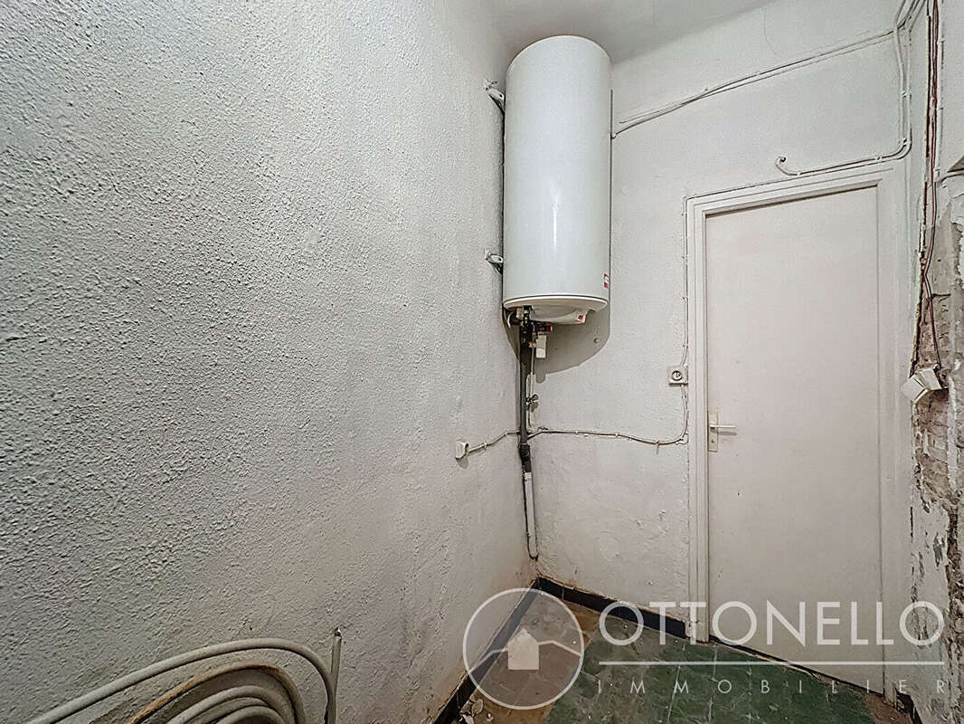 Maison à ROQUEBRUNE-SUR-ARGENS