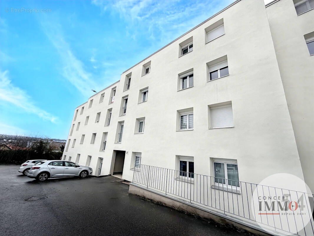 Appartement à LAXOU
