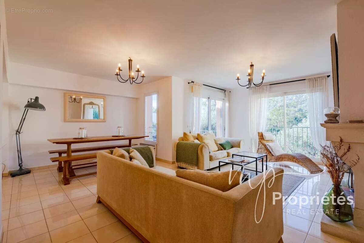 Maison à RAYOL-CANADEL-SUR-MER