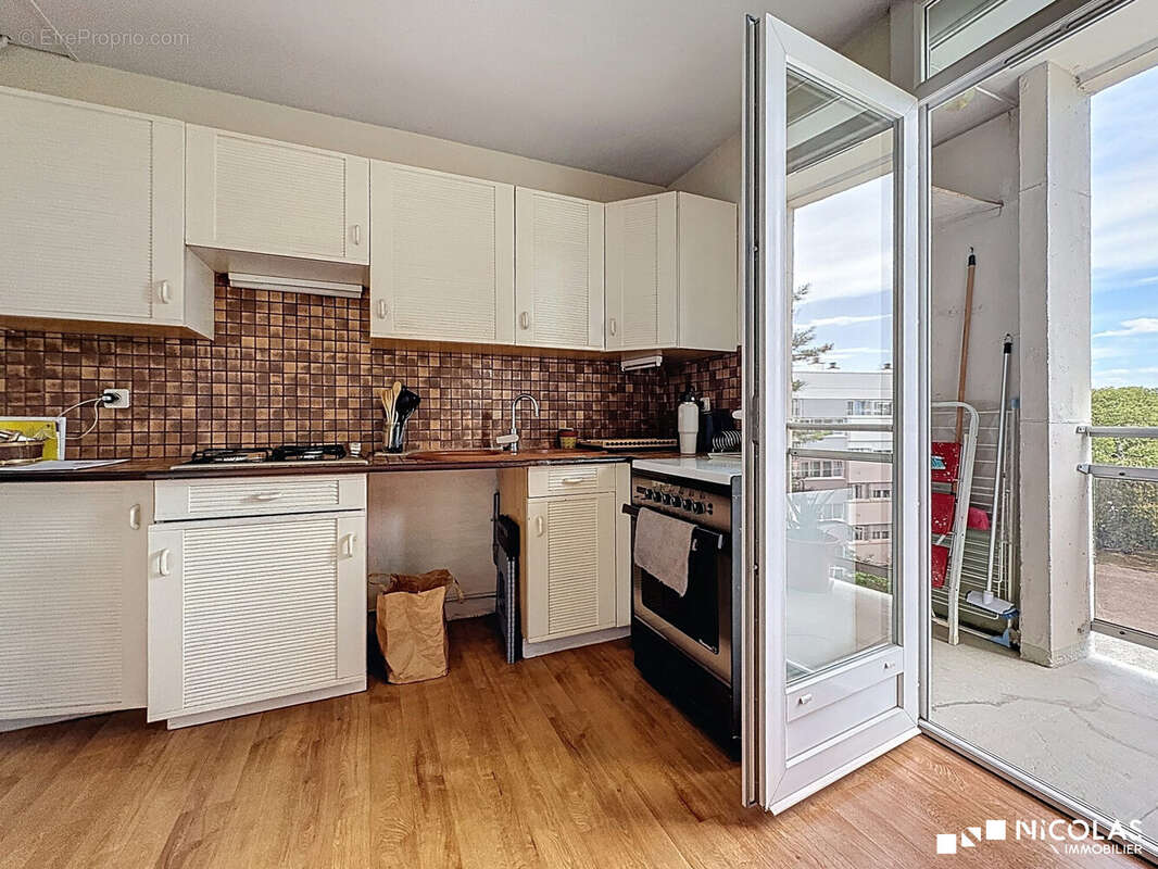 Appartement à BORDEAUX