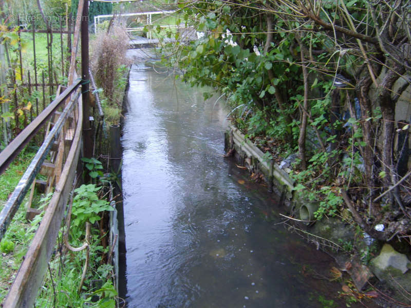 Maison à AIX-EN-OTHE