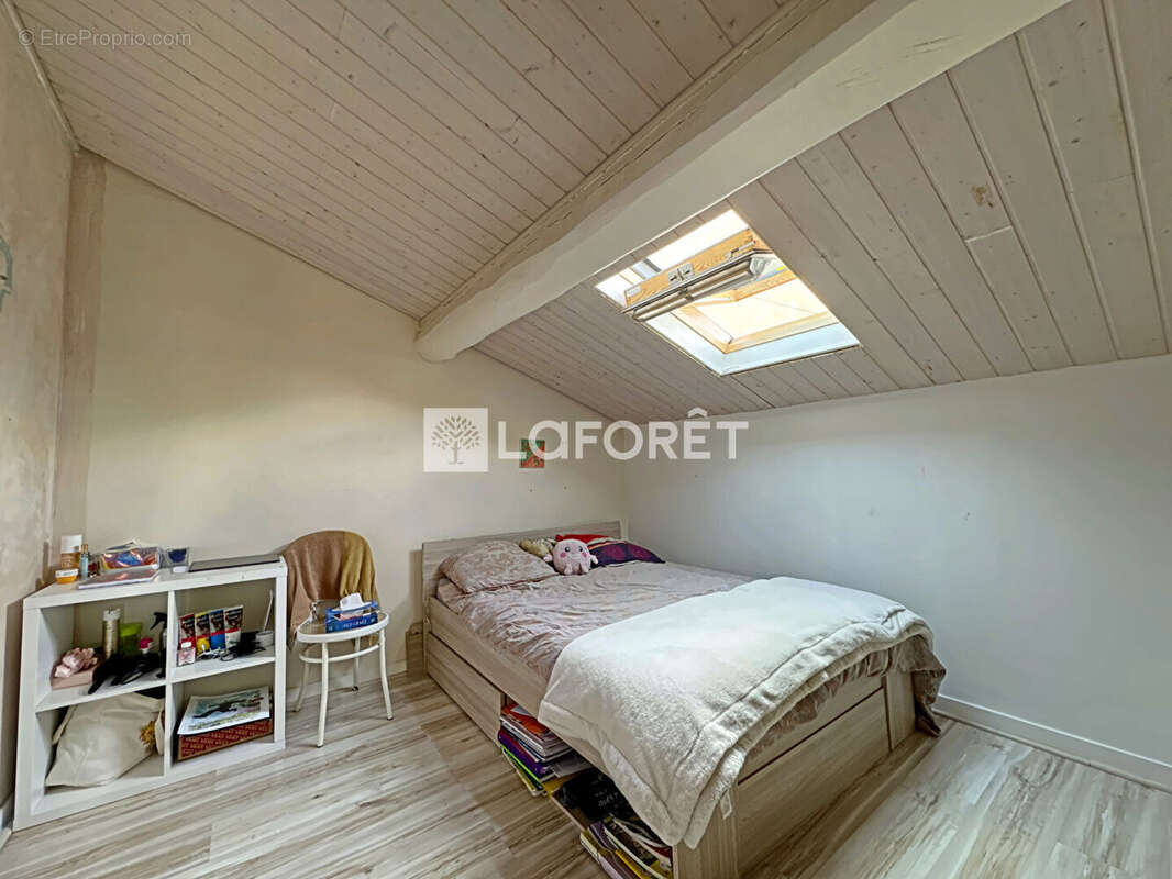 Maison / 6 pièces / 108 m² / Garage /  Veauche - photo 7