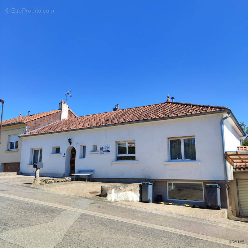 Maison à HETTANGE-GRANDE