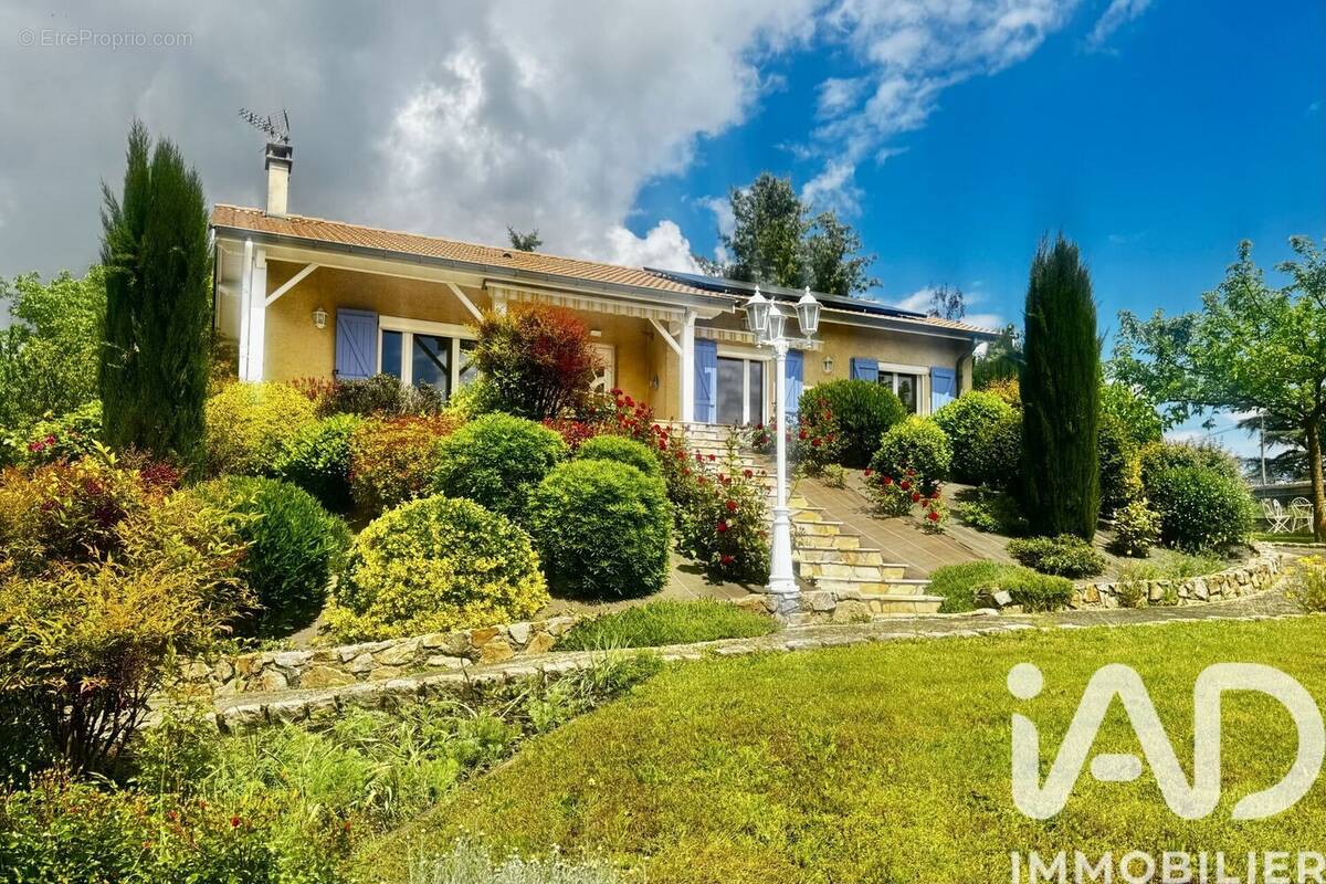 Photo 1 - Maison à SAINT-CHAMOND