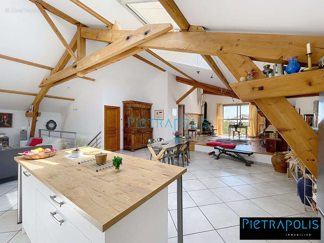 Appartement à DENICE