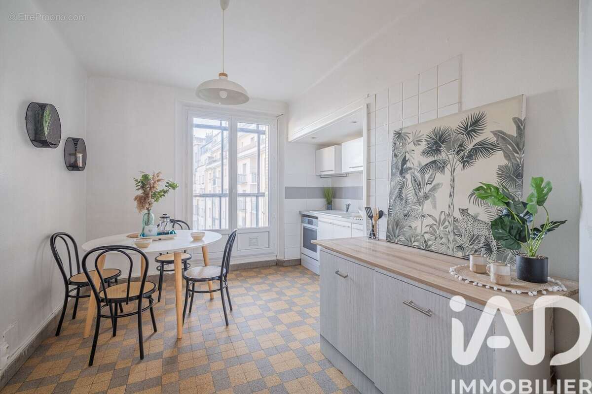 Appartement 77 m² à Grenoble  - photo 9