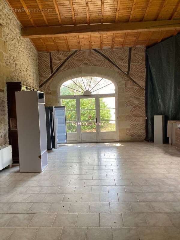 Maison à LAMOTHE-LANDERRON