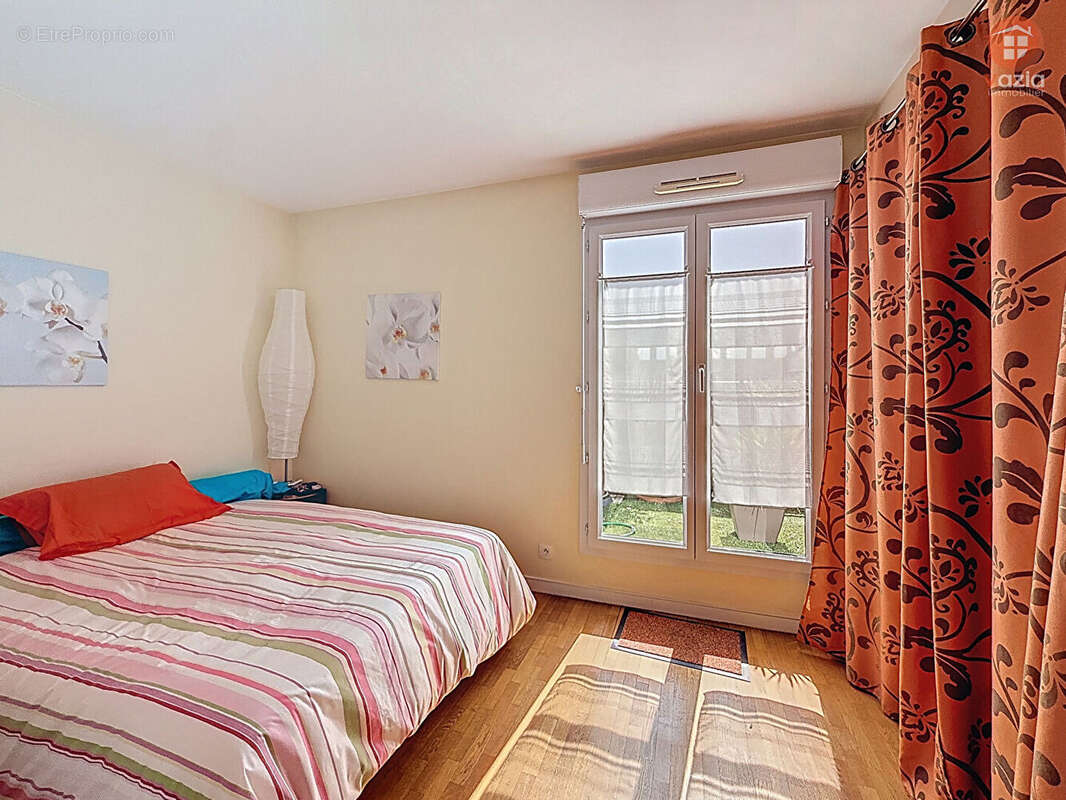 Appartement à SURESNES