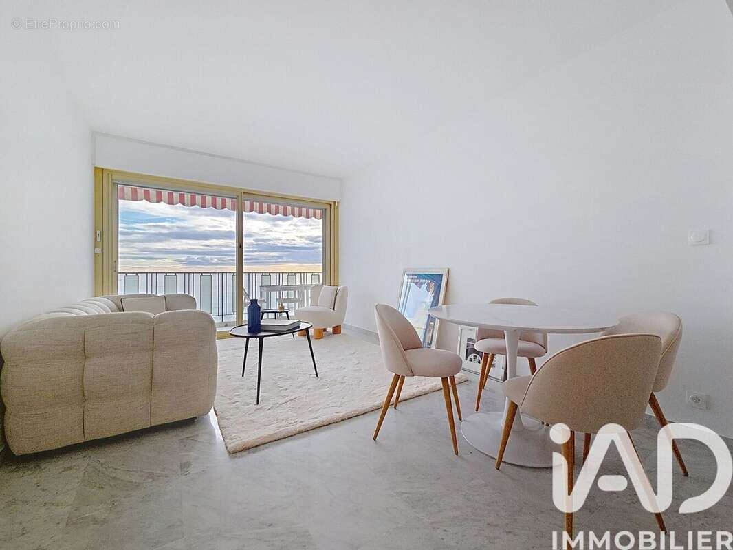 Photo 6 - Appartement à ROQUEBRUNE-CAP-MARTIN