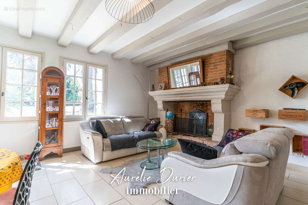 Maison à CHAMBRAY-LES-TOURS