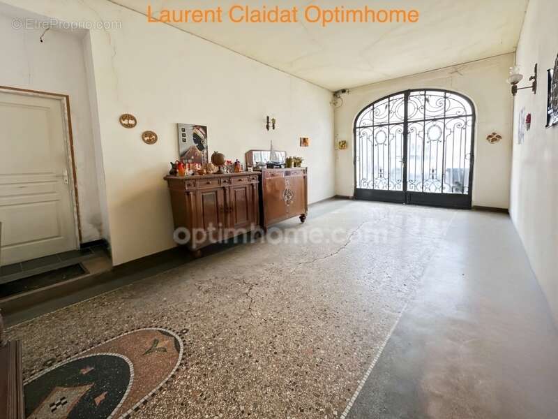 Maison à SAINT-QUENTIN