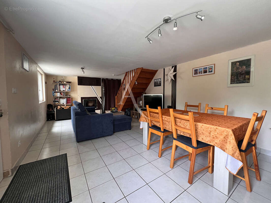 Maison Montrichard 3 pièce(s) 66 m2 - photo 2