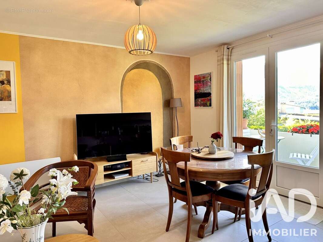 Photo 3 - Appartement à SAVINES-LE-LAC