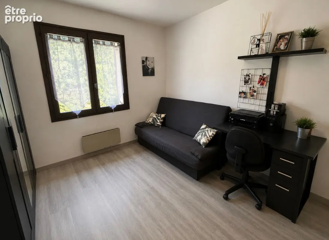 Maison de 138 m² avec studio indépendant, vue dégagée et grand terrain de 1000 m² - photo 9