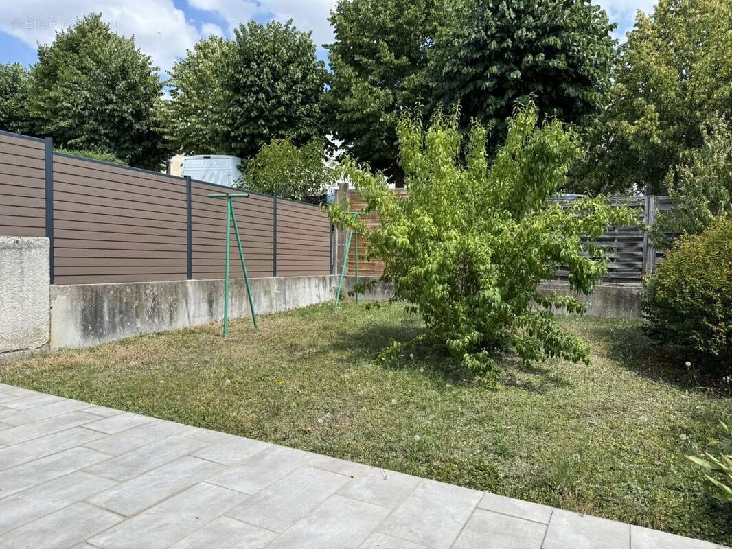 Maison 105 m² à La Talaudiere  - photo 2