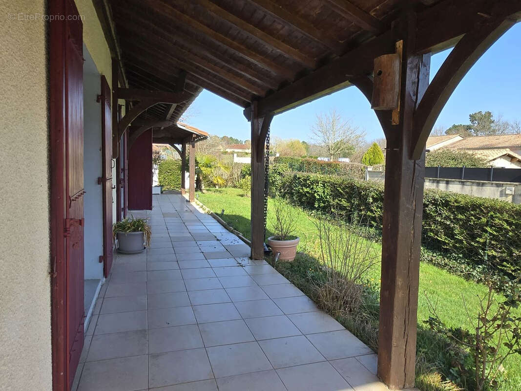 Maison à COURSAC