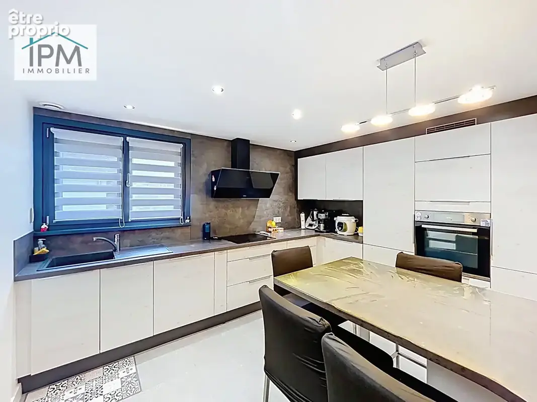 Maison familiale avec piscine, jardin et sous-sol complet à Ergersheim - acheter - IPM immobilier - photo 7