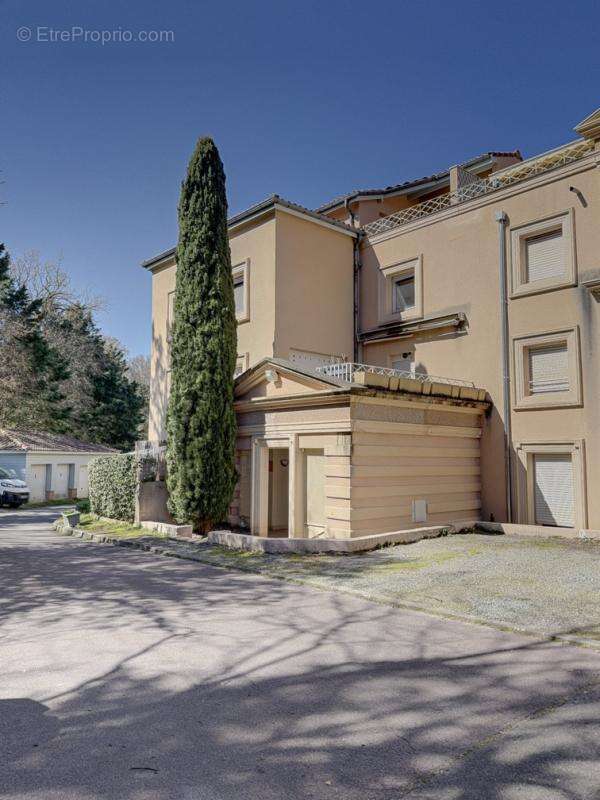 Appartement à RAMONVILLE-SAINT-AGNE