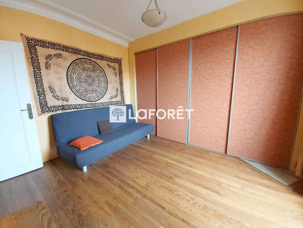 Maison à VILLEMOMBLE