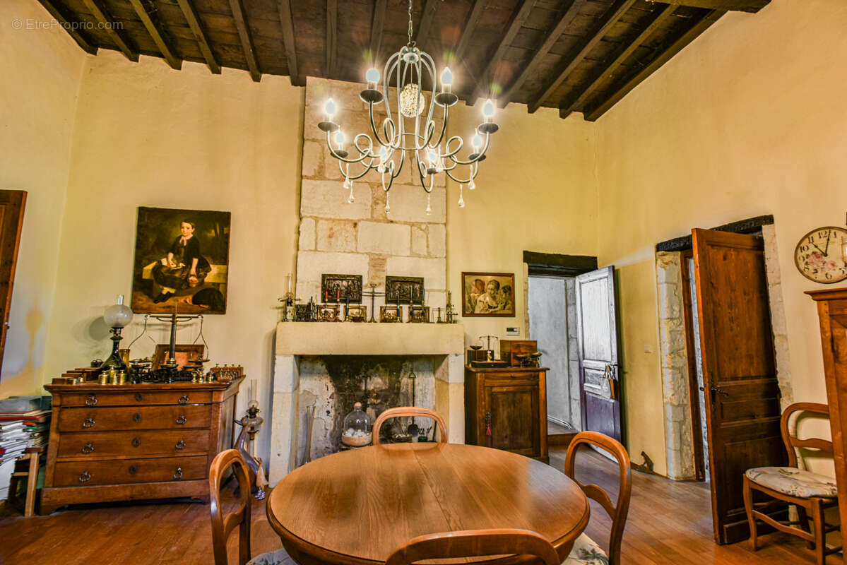 Maison de maître début XIXieme siecle, 9 pièce(s) 3ch, 200 m2,  grange, 2100 m2 terrain - photo 10