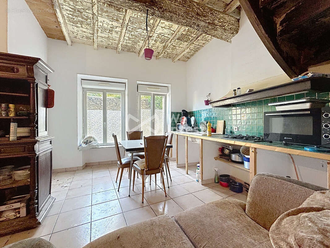 Maison à LAURE-MINERVOIS