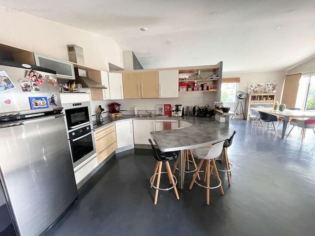 Maison à SAINT-CHRISTOPHE-DU-BOIS