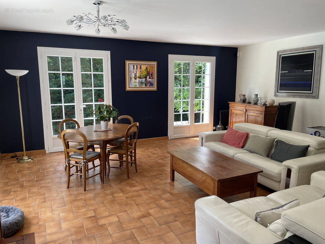 Maison à CASTELJALOUX