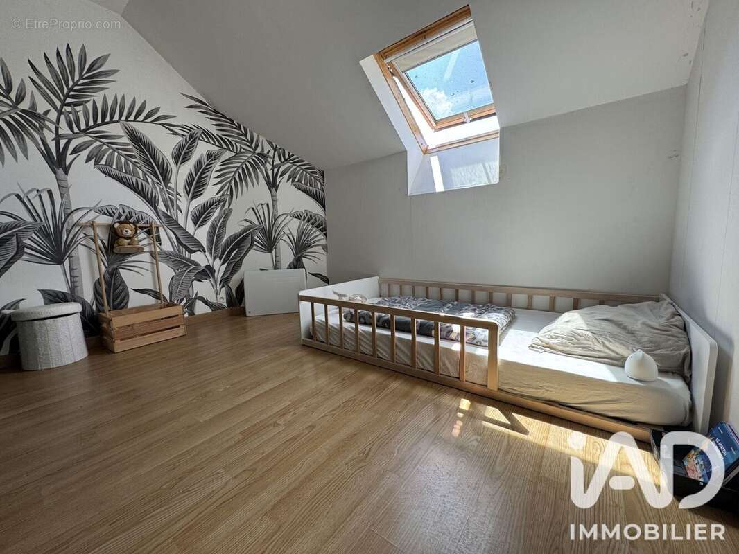 Maison 93 m² à Cloyes-Sur-Le-Loir  - photo 6