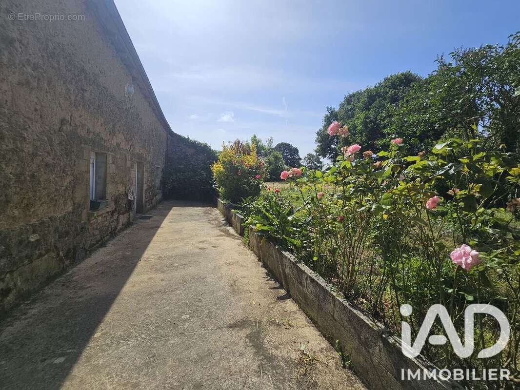 Photo 4 - Maison à MENEAC