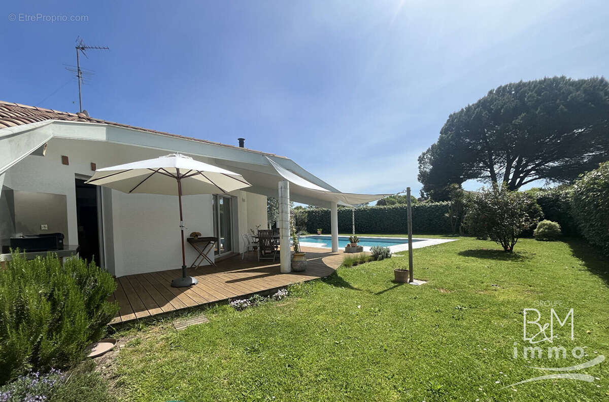 Maison à TOSSE