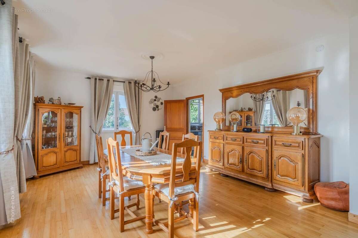 Maison à SAINT-MARD