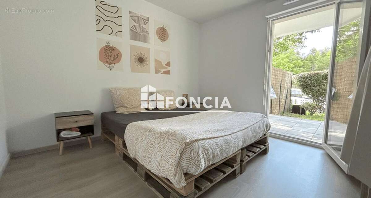 Appartement à TOSSE