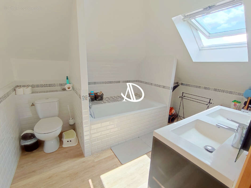 Maison à CAMPHIN-EN-CAREMBAULT