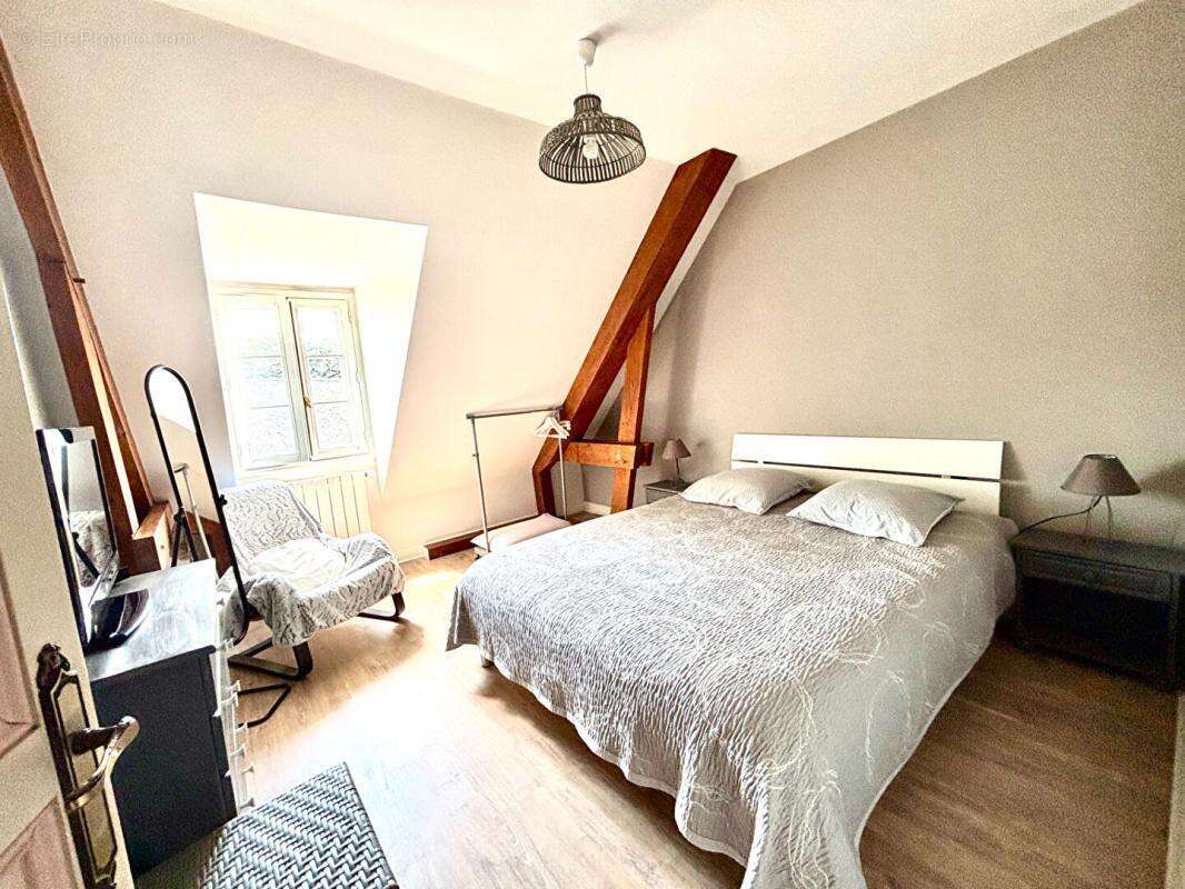 Maison à BREZE