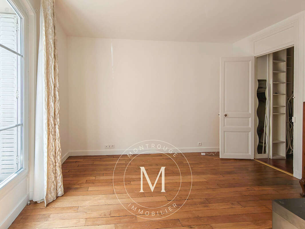 Appartement Montrouge 4 pièce(s) 96.01 m2 - photo 12