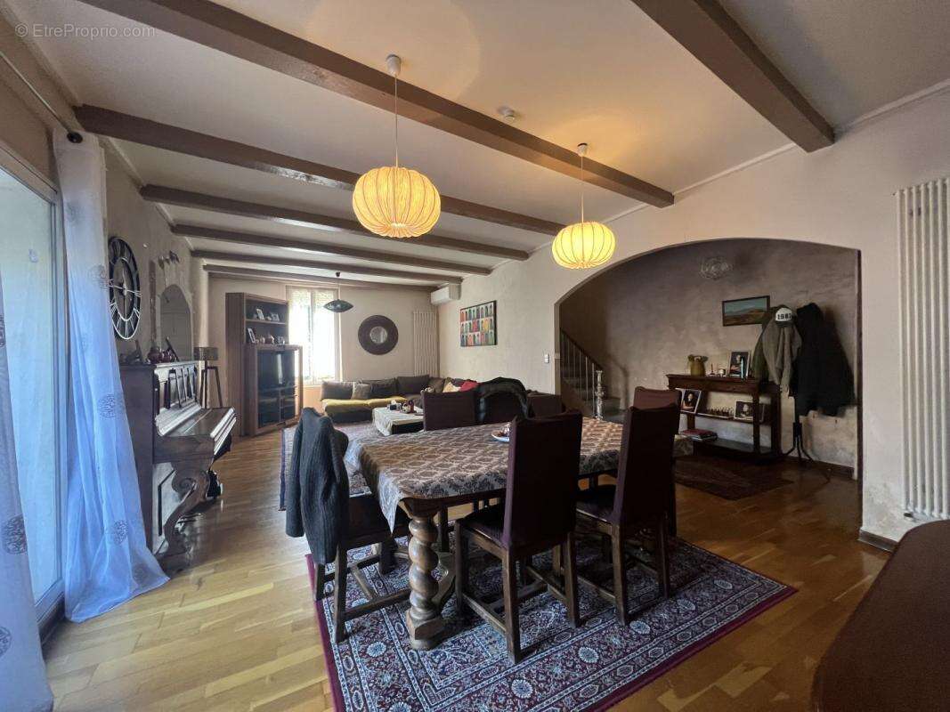 Maison à MARSEILLE-11E