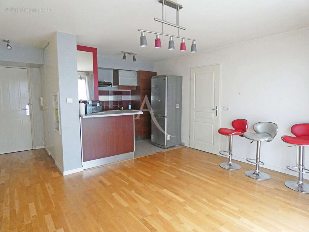Appartement à VILLEMOMBLE