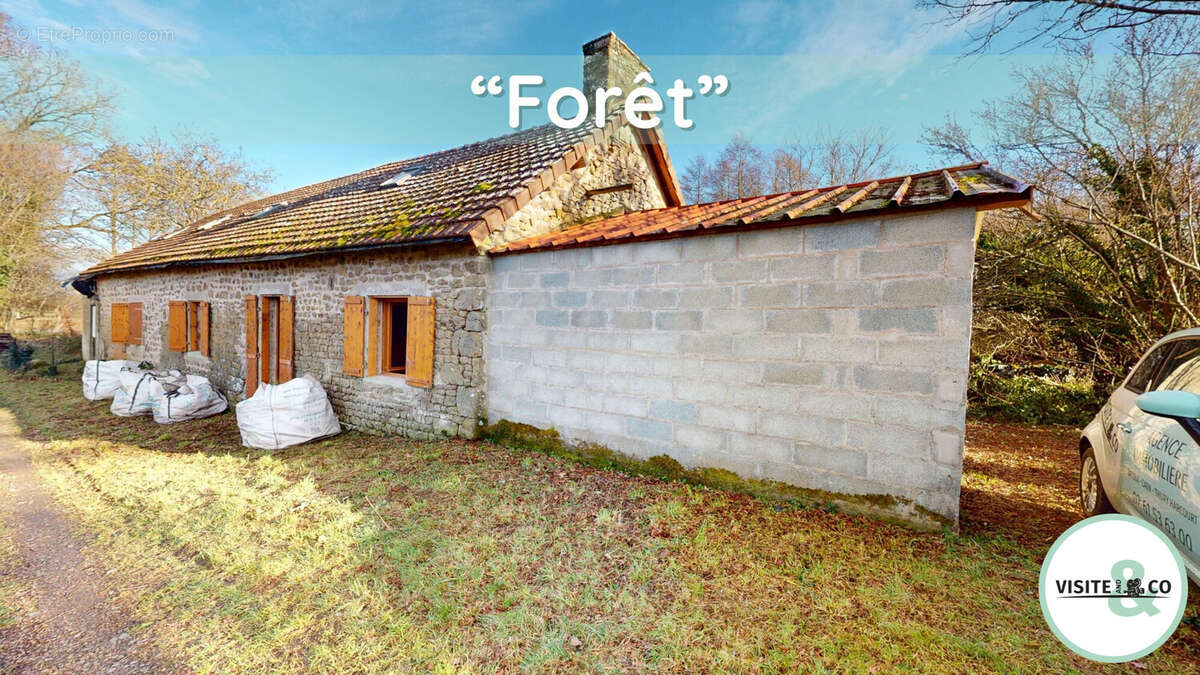 Maison à LA LANDE-DE-LOUGE