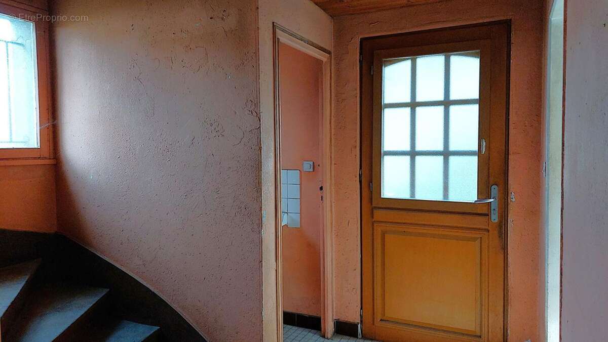 Maison à PASSAVANT-LA-ROCHERE