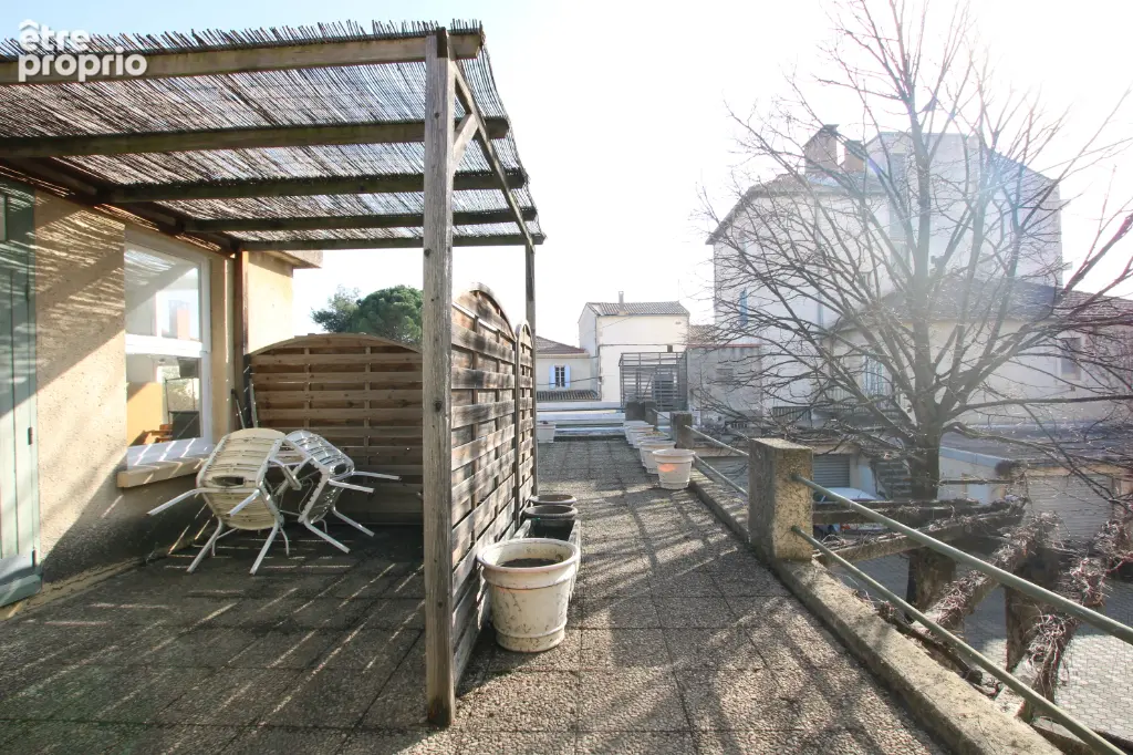 Rare enssemble immobilier proche rempart - photo 3